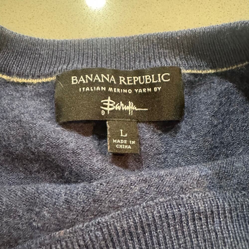 Banana Republic Men's L Italian Merino Crew-Neck Sweater - Picture 3 of 6